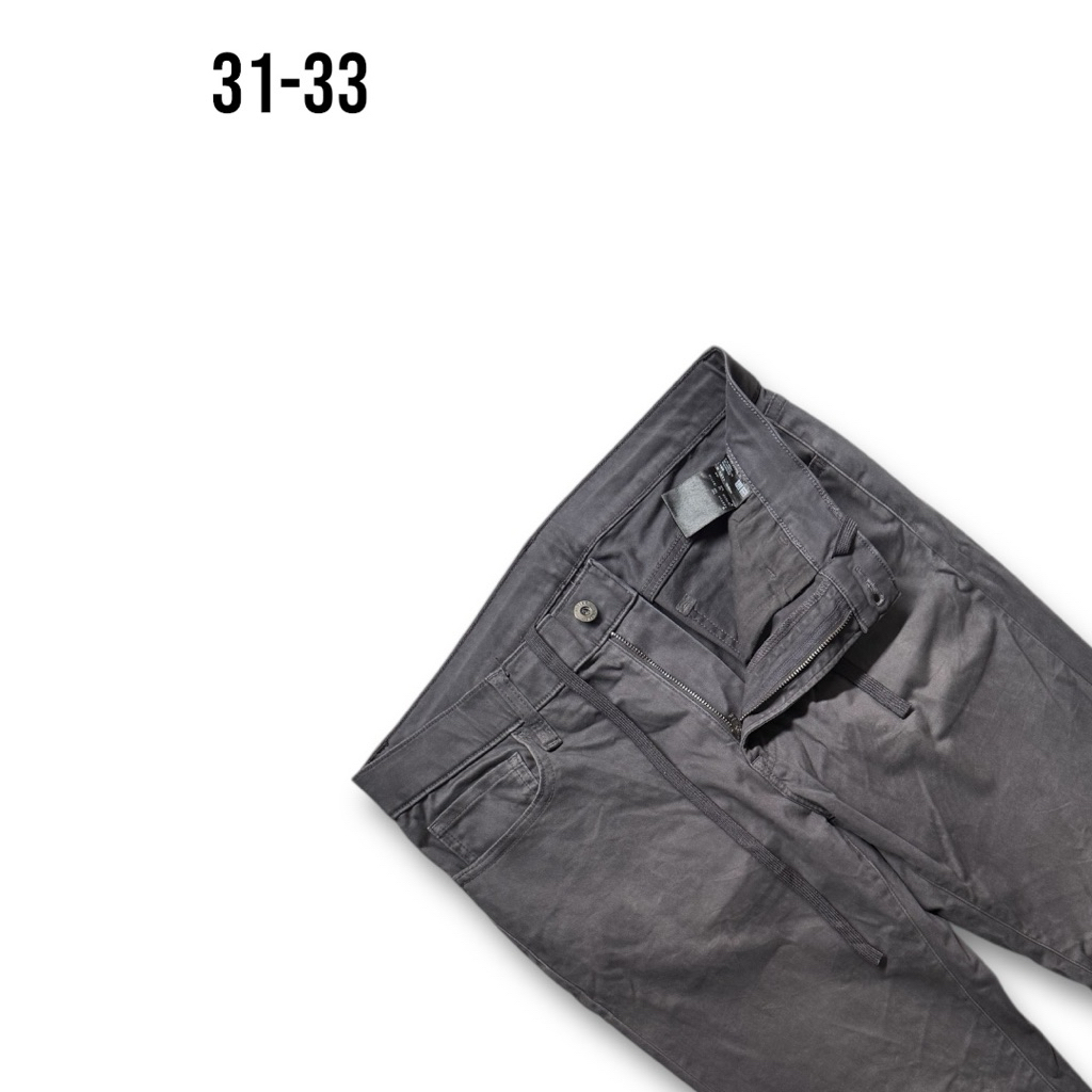 กางเกงยีนส์ Uniqlo Ezy