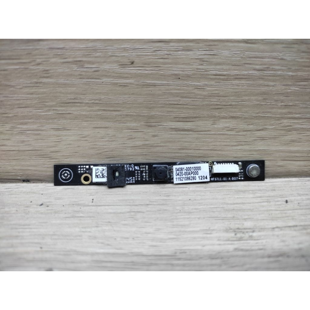 กล้องเว็บแคม Asus Eee PC 1015BX