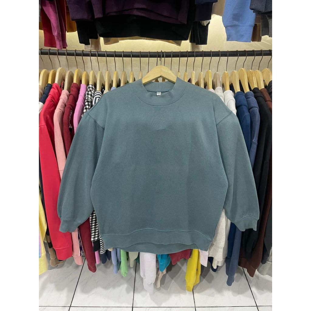 HIJAU Crewneck เต่า uni basic green womens (M)