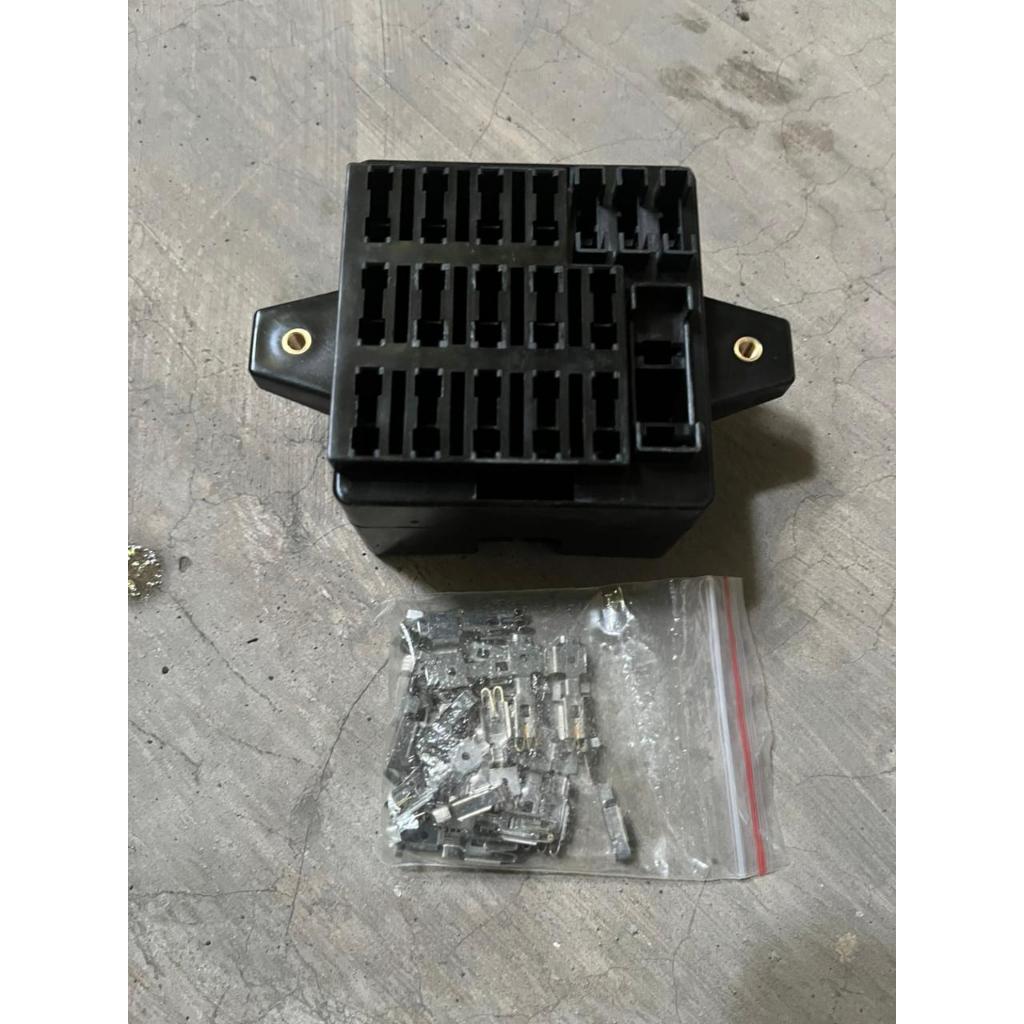 FUSE BOX FUSE HOUSING CABLE ISUZU PANTHER 2.3 2.5 2300cc 2500cc