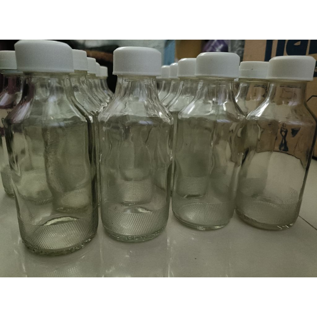 UC 1000 ขวดแก้วหรือขวดนมคุณแม่