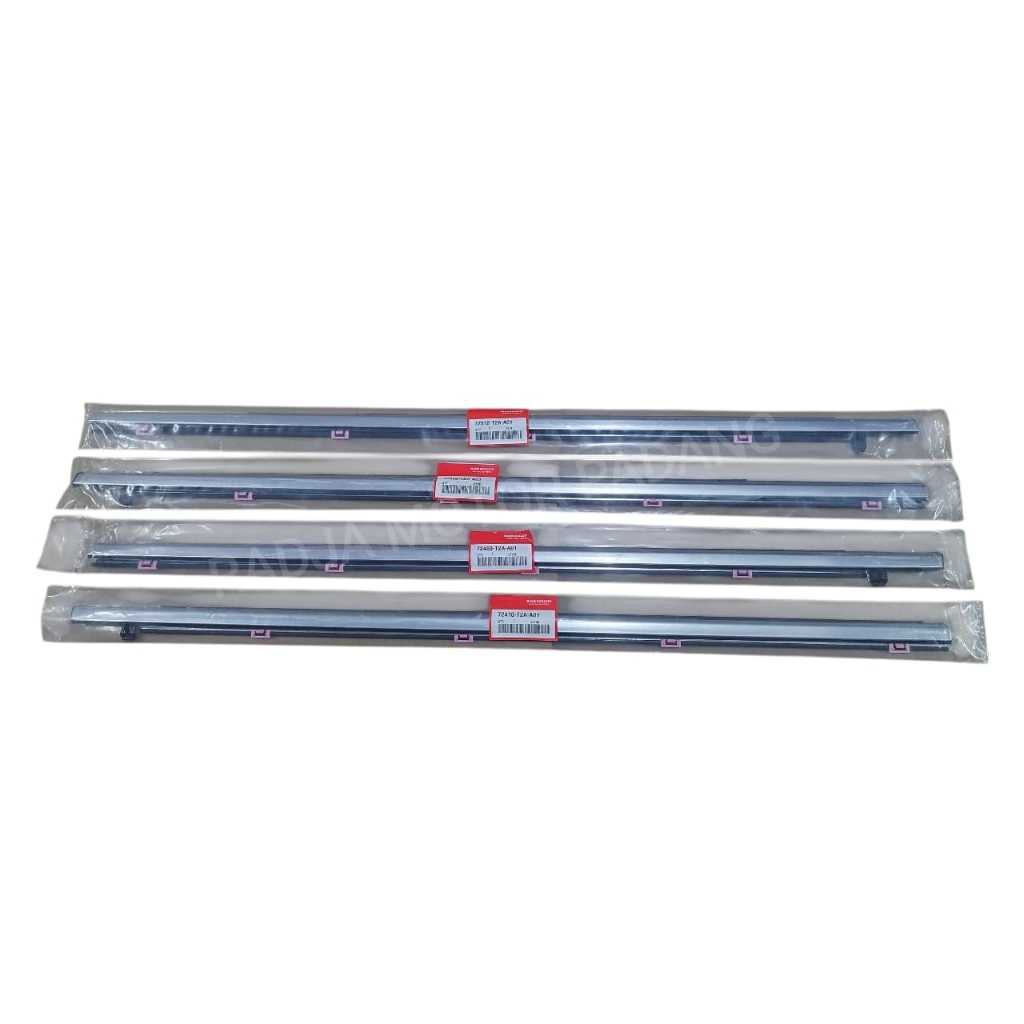 รายการยางสําหรับประตูภายนอกกระจกตะเข็บแถบน้ํา Honda Accord Cr2 2013 2014 2015 2016 2017 72410-t2a 72