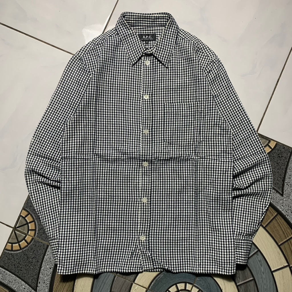 เสื้อเชิ้ตแขนยาว KEMEJA APC ไซส์ xs