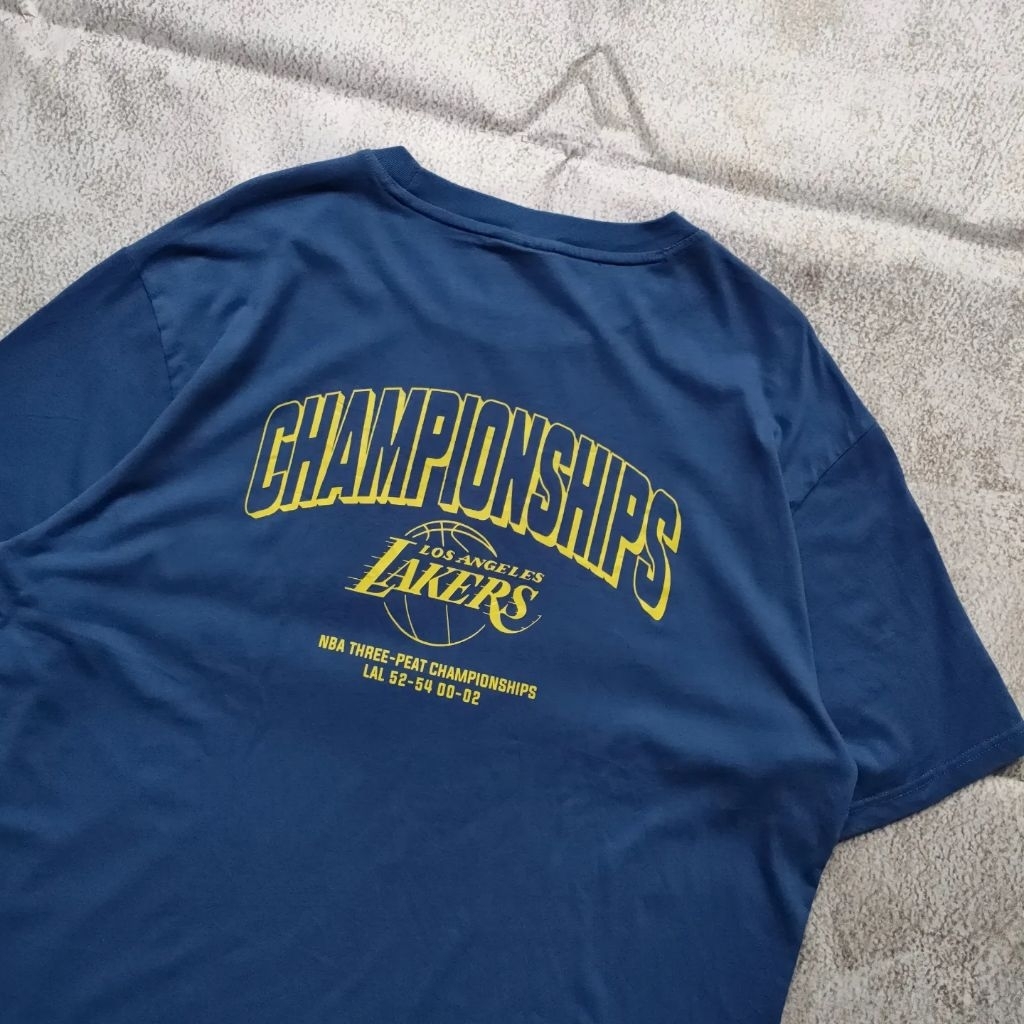 เสื้อยืด NBA Lakers*