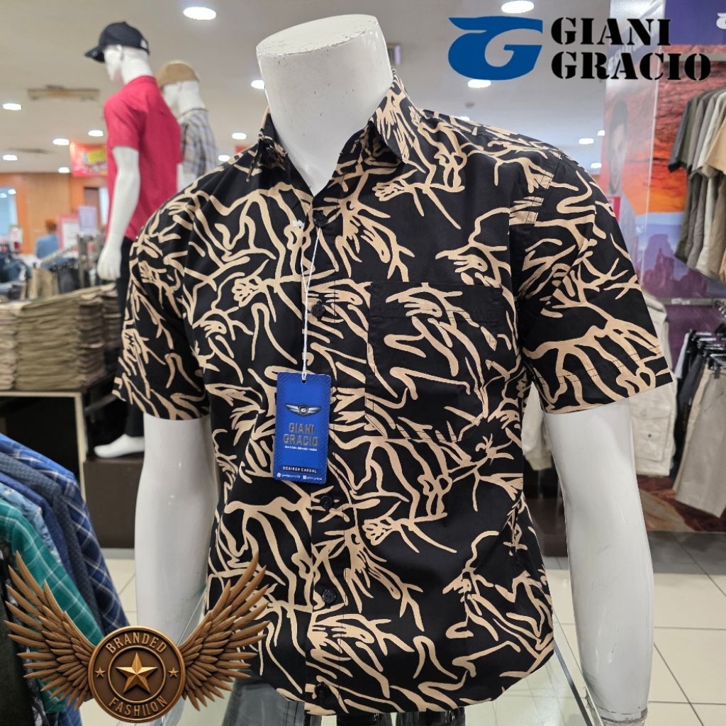 KEMEJA GIANI GRACIO SHORT SLEEVE SHIRT G71805 001 04