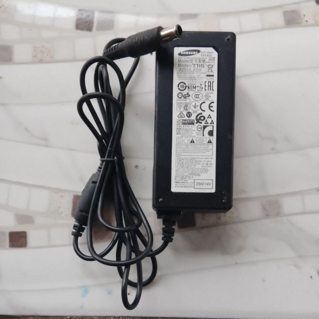 อะแดปเตอร์ Samsung 14.0V ~ 1.786A, 25W