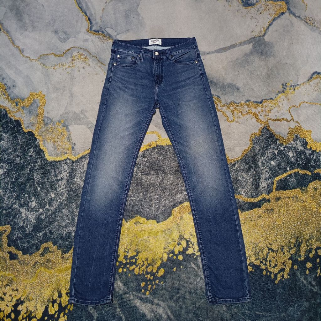 กางเกงยีนส์ทรงสลิม Denizen 216