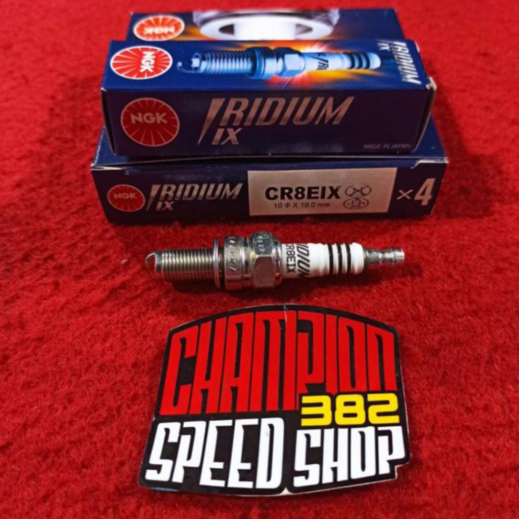 NGK Iridium IX CR8EIX Ninja 250R คาร์บูเรเตอร์ Spark Plug Ninja 250FI OLD 2013-2017 W175 W800 Z250 C
