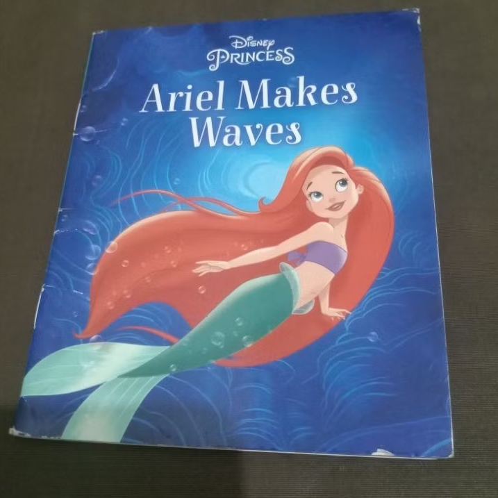 หนังสือ Disney PRINCESS ดั้งเดิม - ARIEL MAKES WAVES
