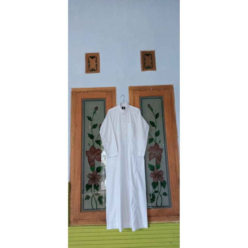 ผู้ชายสีขาว GAMIS PL BRAND DALWA.CO