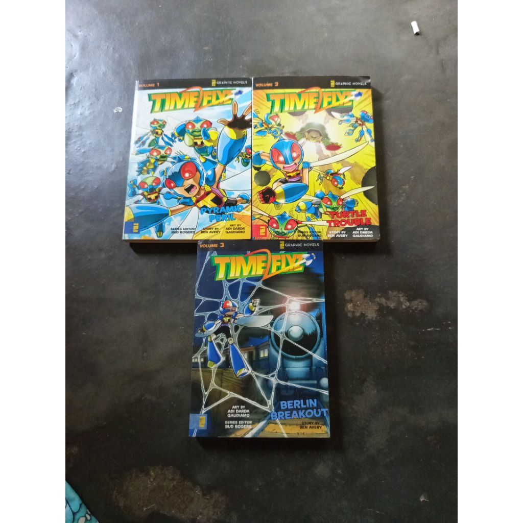 นําเข้า Time Five Comic 1-3 โดย Ben Avery Graphic Novels English