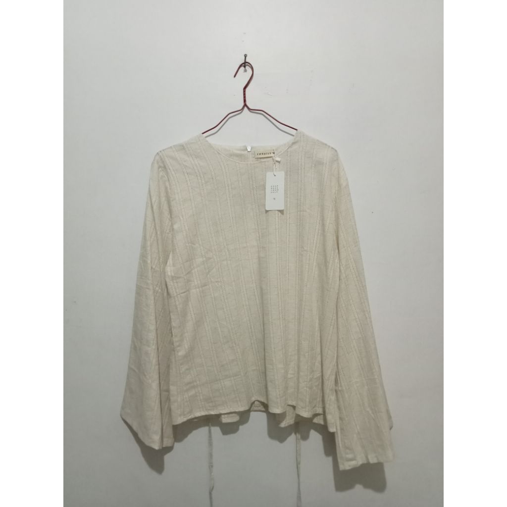 NEW FWDAILY Blair top (เสื้อไลน์)