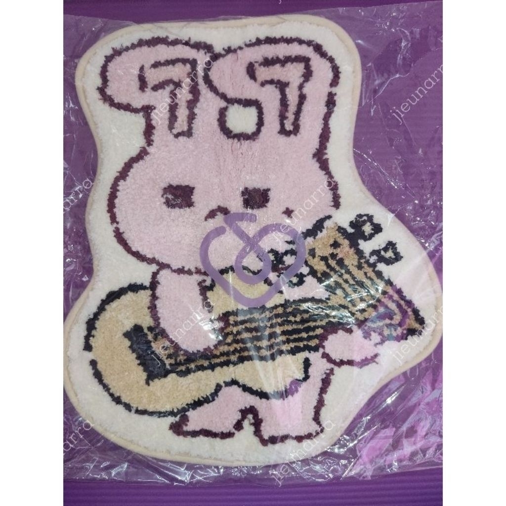 IU LUC77Y RUNG - Merch Uaena 7th ชุดแฟนคลับอย่างเป็นทางการ