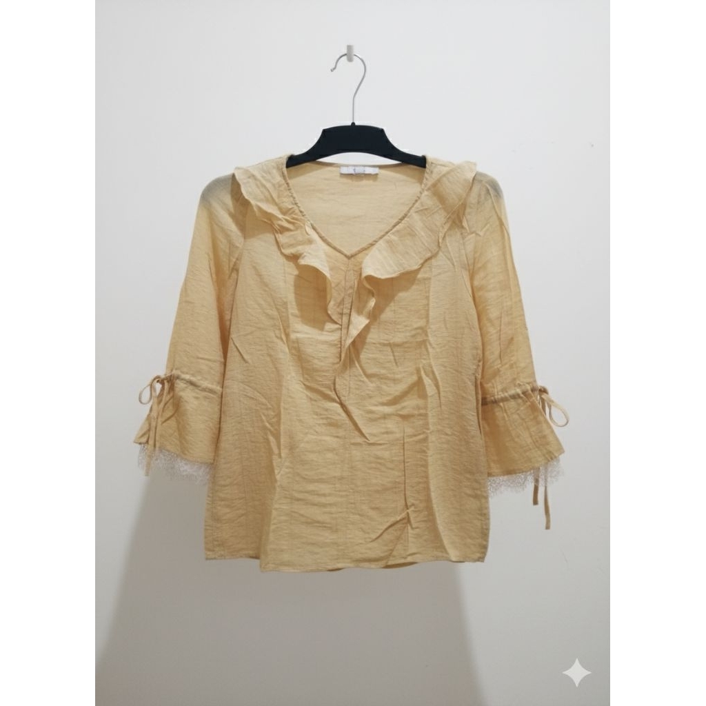 Prelove เสื้อเชิ้ตผู้หญิง รหัส BL002