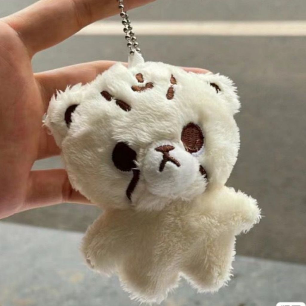 UNOFFICIAL/FANMADE DOLL Mark Lee NCT Dream NCT127 Cheetah