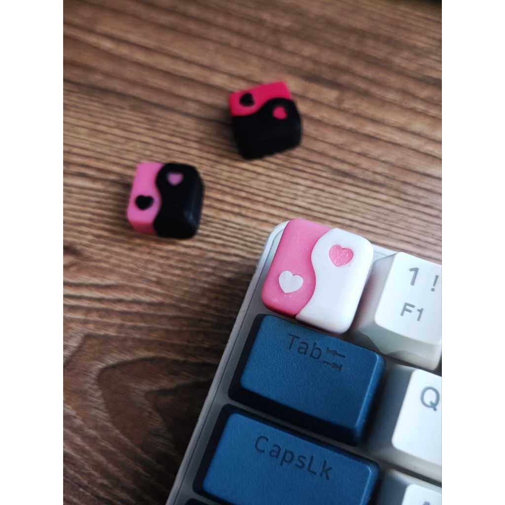 TOMBOL LOVE YIN และ YANG ARTISAN YIN YANG ปุ่มคีย์บอร์ด COUPLE KEYCAP