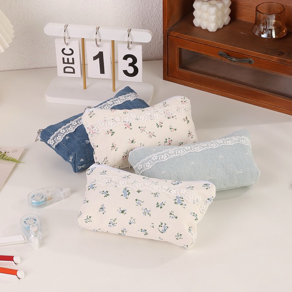 MY LITTLE BERRY - Coquette Jeans Pencil Case - กล่องดินสอยีนส์ - กระเป๋ายีนส์ - ออแกไนเซอร์