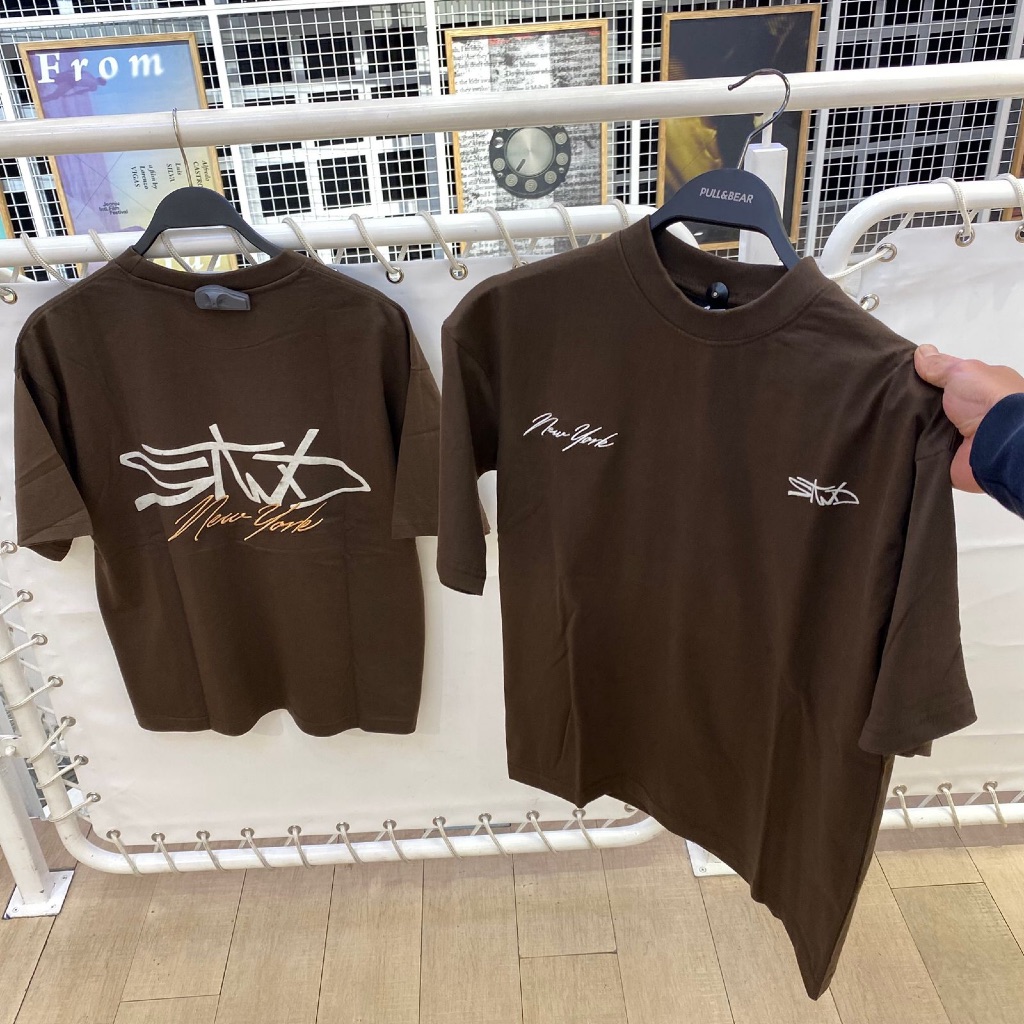 จัสทิพ. เสื้อยืดโลโก้ STWD Pull&Bear (ผู้ชาย)