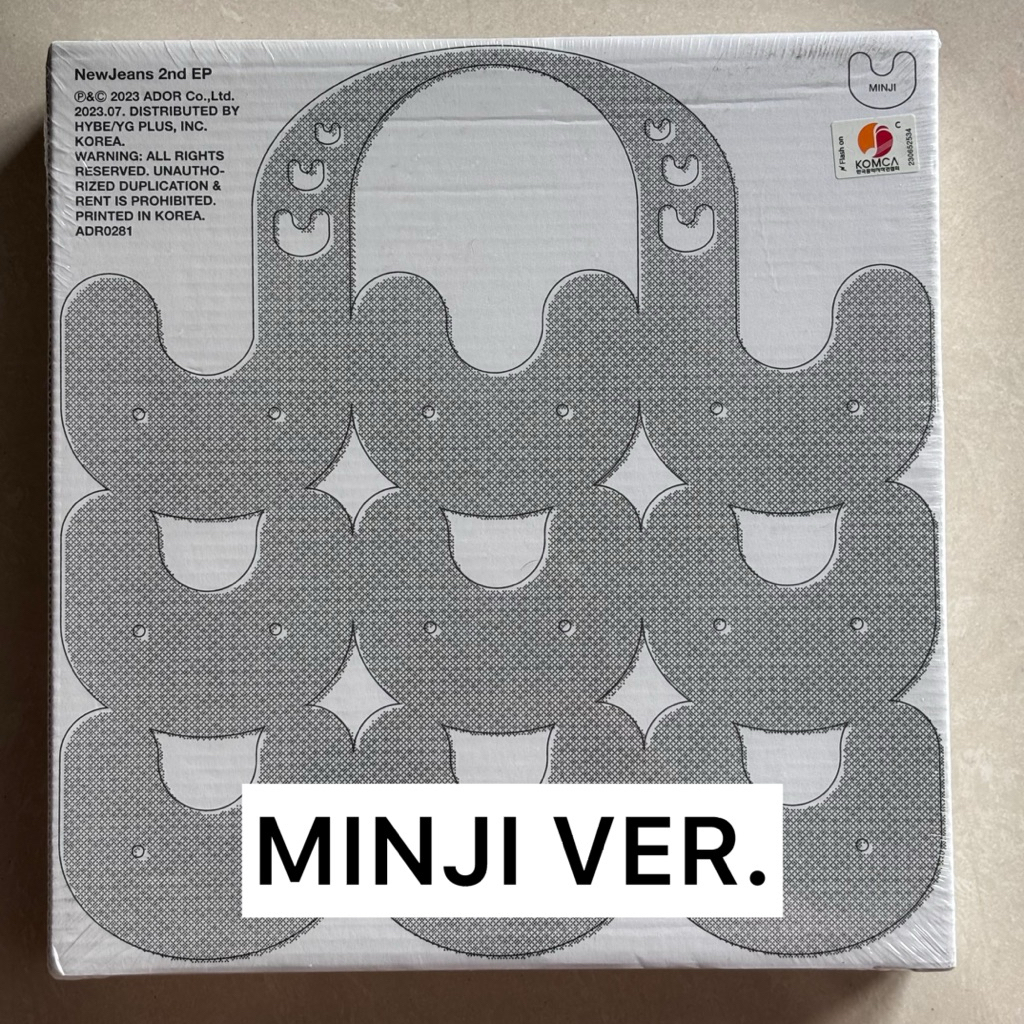 [READY NEW&SEALED] NewJeans NJZ 2nd EP Mini Album Get Up Bunny Beach Bag Ver. (Minji Ver.) ขาว ขาว ข