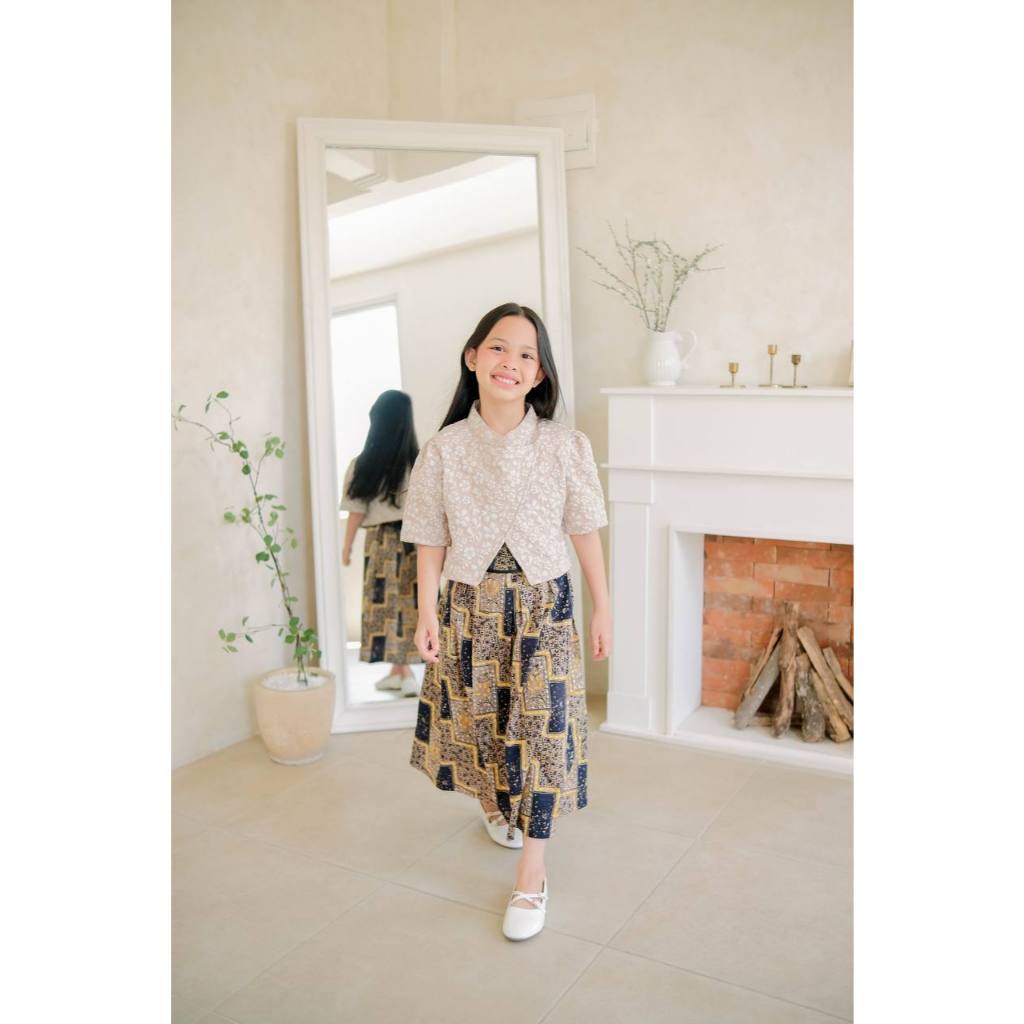 Bekids Batik - เสื้อนาราและกระโปรง (3-12 ปี)