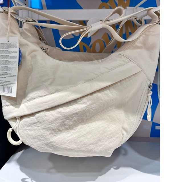 กระเป๋าสะพายข้าง Polo หรือ ohsome