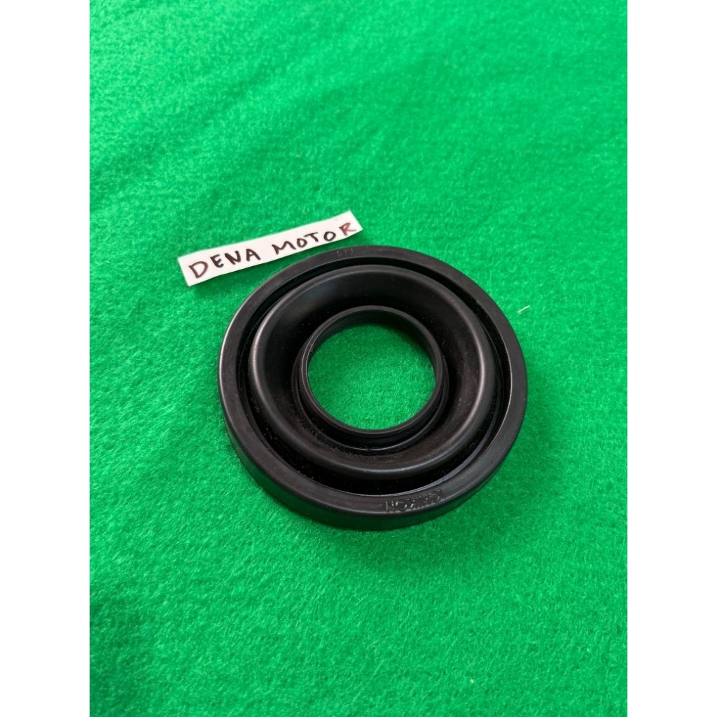 ยางครอบไฟหน้า Toyota Innova reborn koito ดั้งเดิม