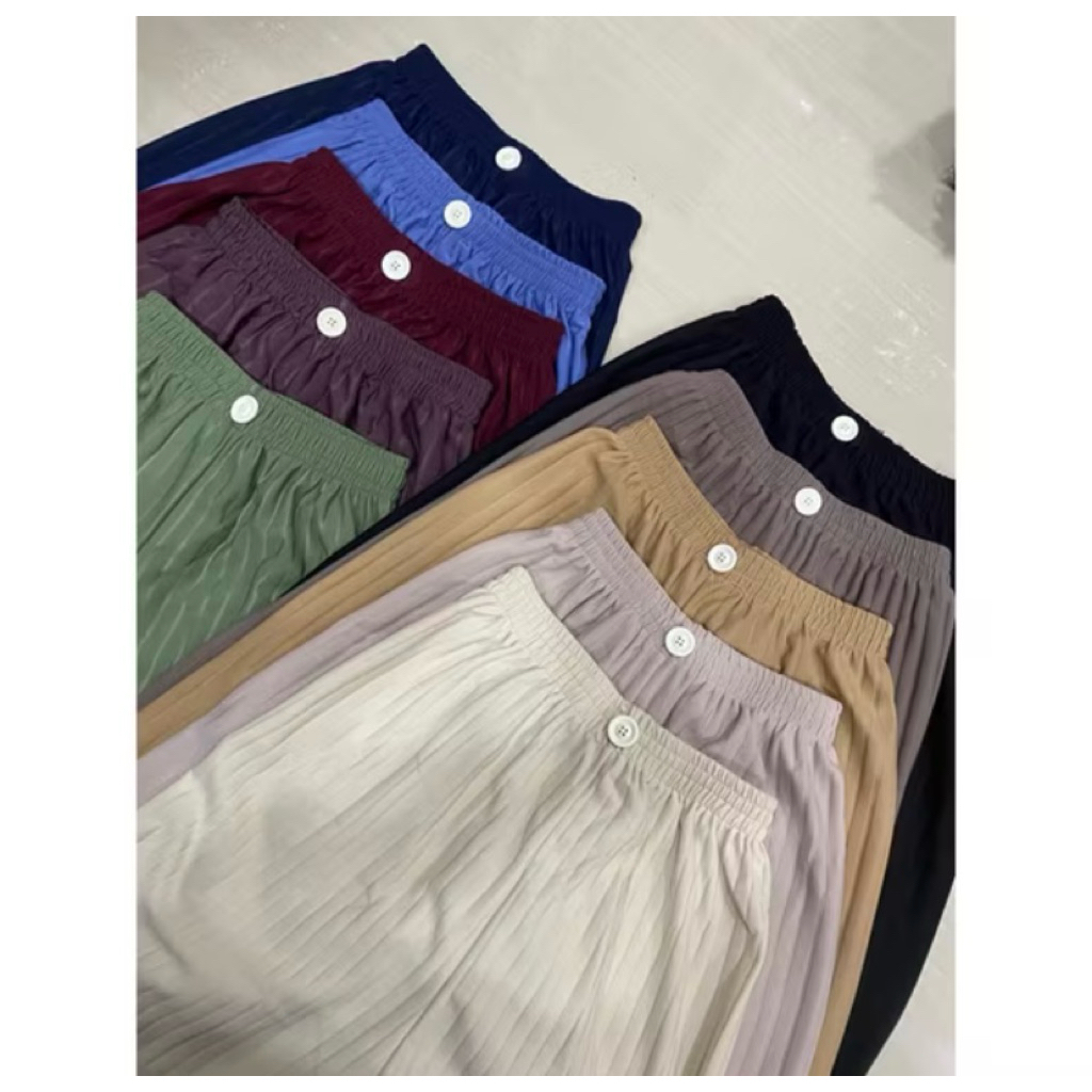 กางเกงHORNET พร้อม 1 ปุ่ม / HORNET KNIT HIGHWAIST CULOTTES