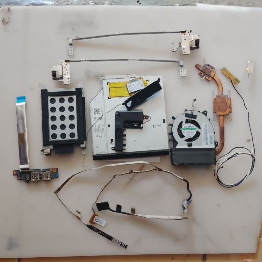 Asus PU451L DVD ชิ้นส่วนแล็ปท็อปบานพับพัดลมฮีทซิงค์พัดลมโปรเซสเซอร์ WiFi ลําโพงวงเล็บการ์ดฮาร์ดดิสก์