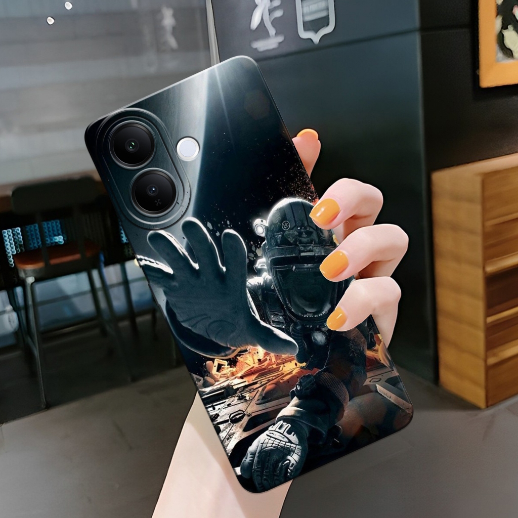 HP ล่าสุด iQOO Z10R 5G 2025 Softcase - Astronaut Fashion Case - iQOO Z10R 5G 2025 Case - Pro Camera 