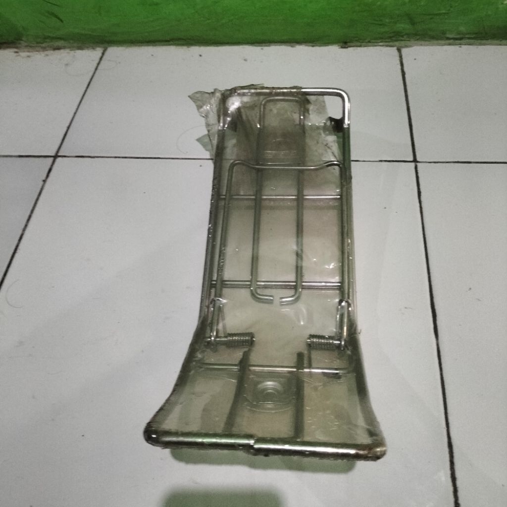 ตะกร้า JUPITER Z CENTER IRON