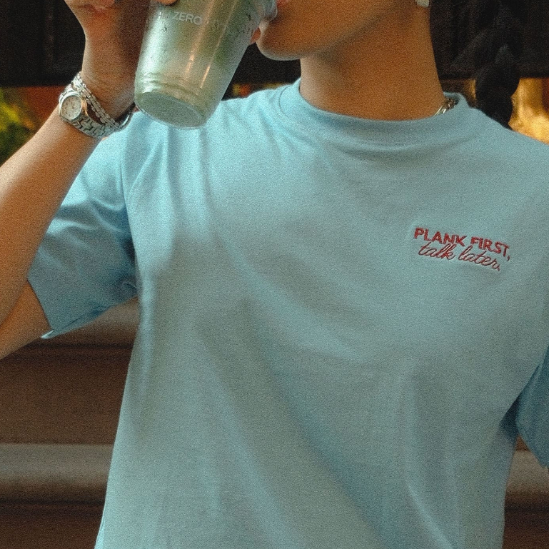 เสื้อยืดผ้าฝ้าย Plank First