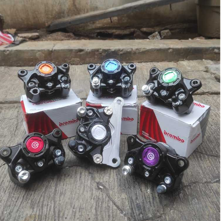 คาลิปเปอร์เหรียญใหญ่สีดํา 2p พร้อมขายึดคาลิปเปอร์ด้านหลัง 2p nmax