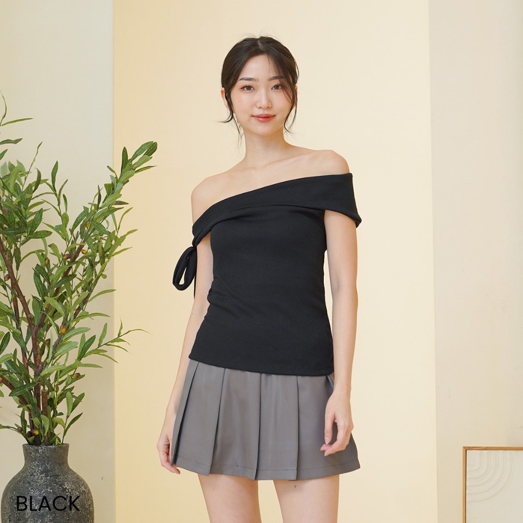 Sabrina Top Layer Ribbon Knit Womens Top