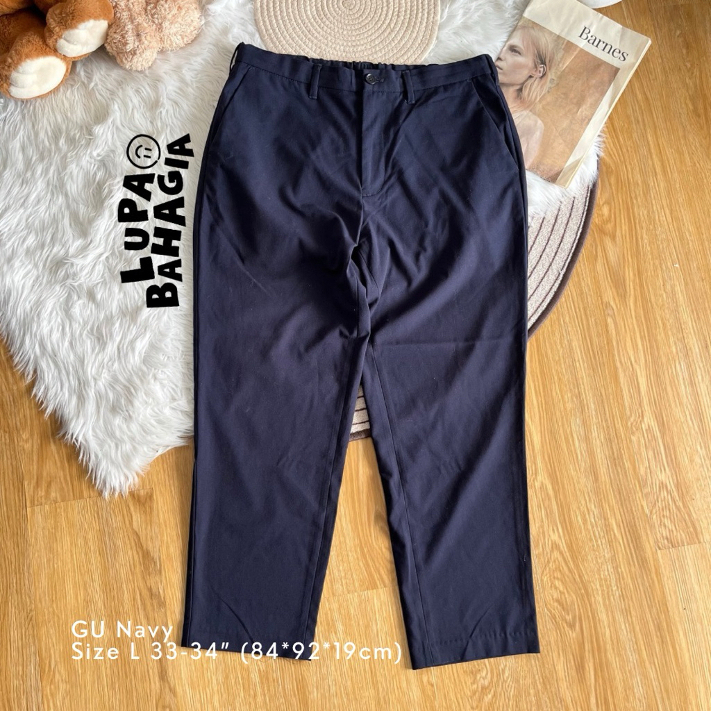 GU by UNIQLO Navy Slimfit Official Pants ไซส์ L fit 33-34" • ของแท้ 100% (กางเกงขายาว)