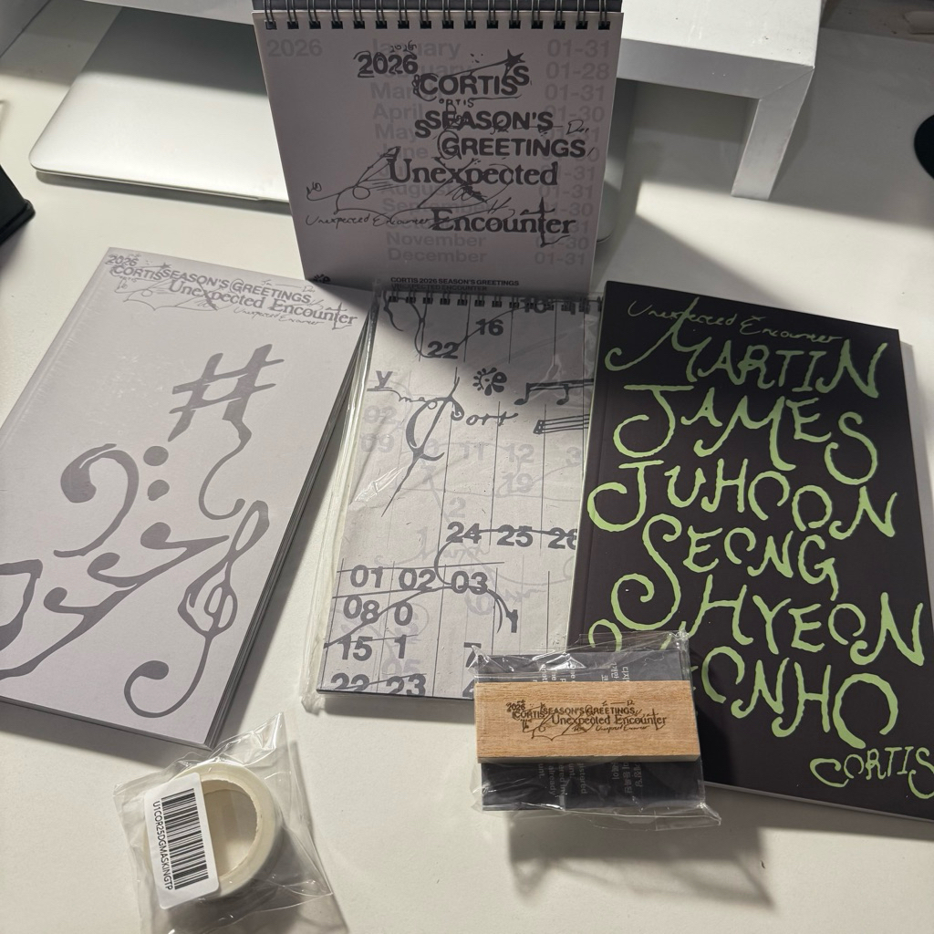 อย่างเป็นทางการ CORTIS SEASON GREETING CALENDAR DIARY PHOTOBOOK STICKER SET DIGITAL CODE MARTIN JAME