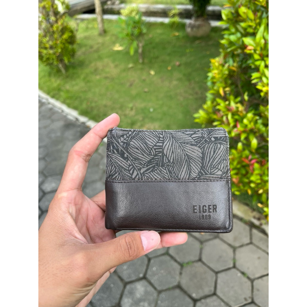 กระเป๋าสตางค์ Eiger ของแท้ (PRELOVED)