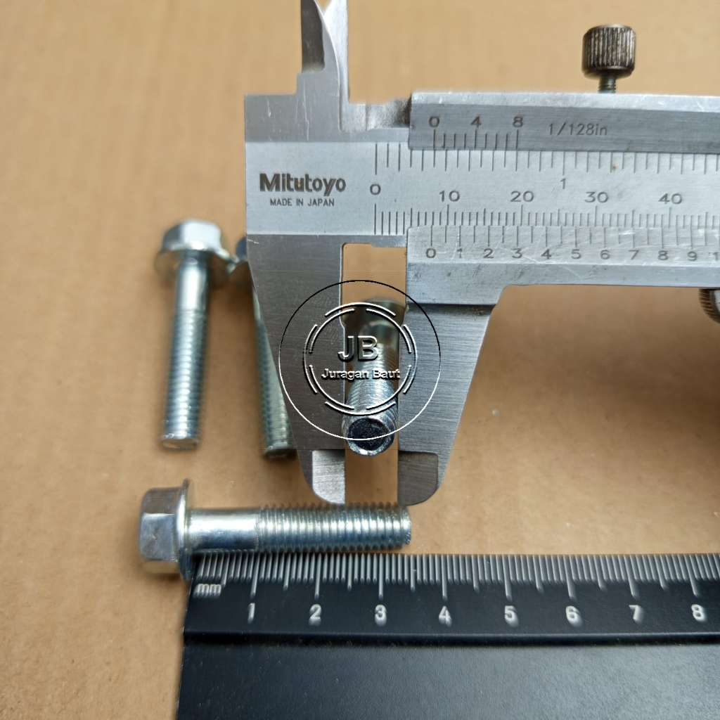 12 M8X35 KEY CAP BOLT LENGTH 3.5 ซม.สีขาว 35 มม.35 มม.FLANGE BOLT M8 X35 BOLT 8X35 8 X 35 PITCH DRAT