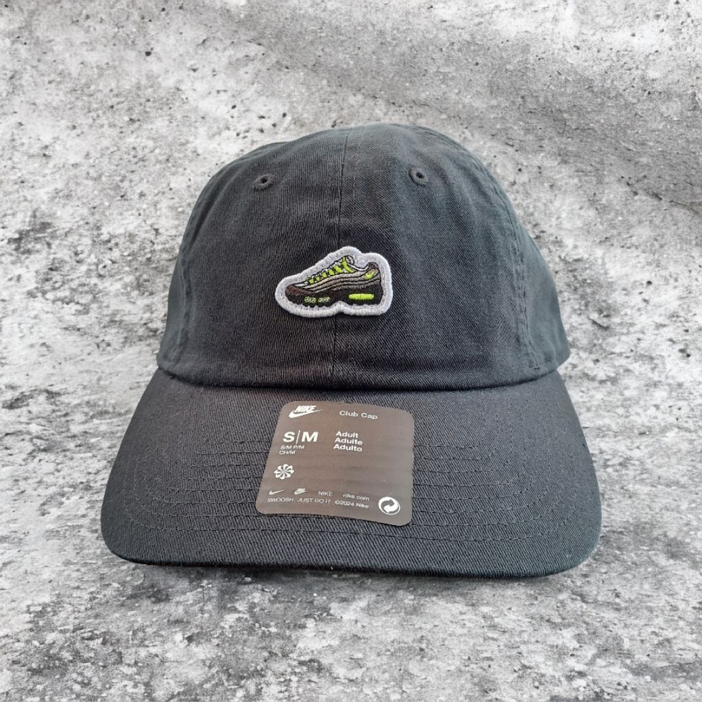 NK Club Air Max 95 Patch หมวกผู้ใหญ่ สีดํา Original