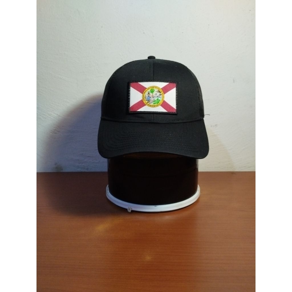 หมวก Haka Cross Flag Trucker