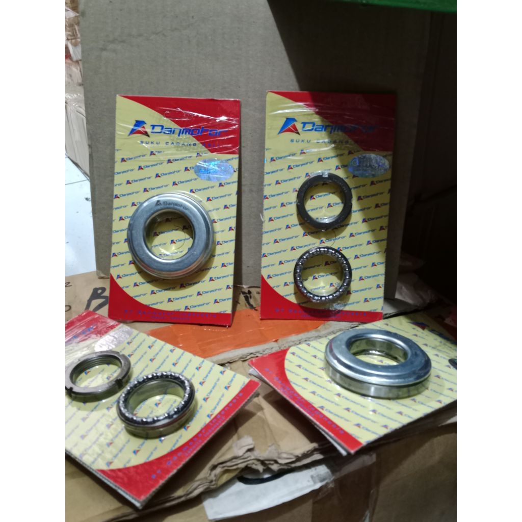 คอพวงมาลัยเวสป้า ยี่ห้อ DM คุณภาพ