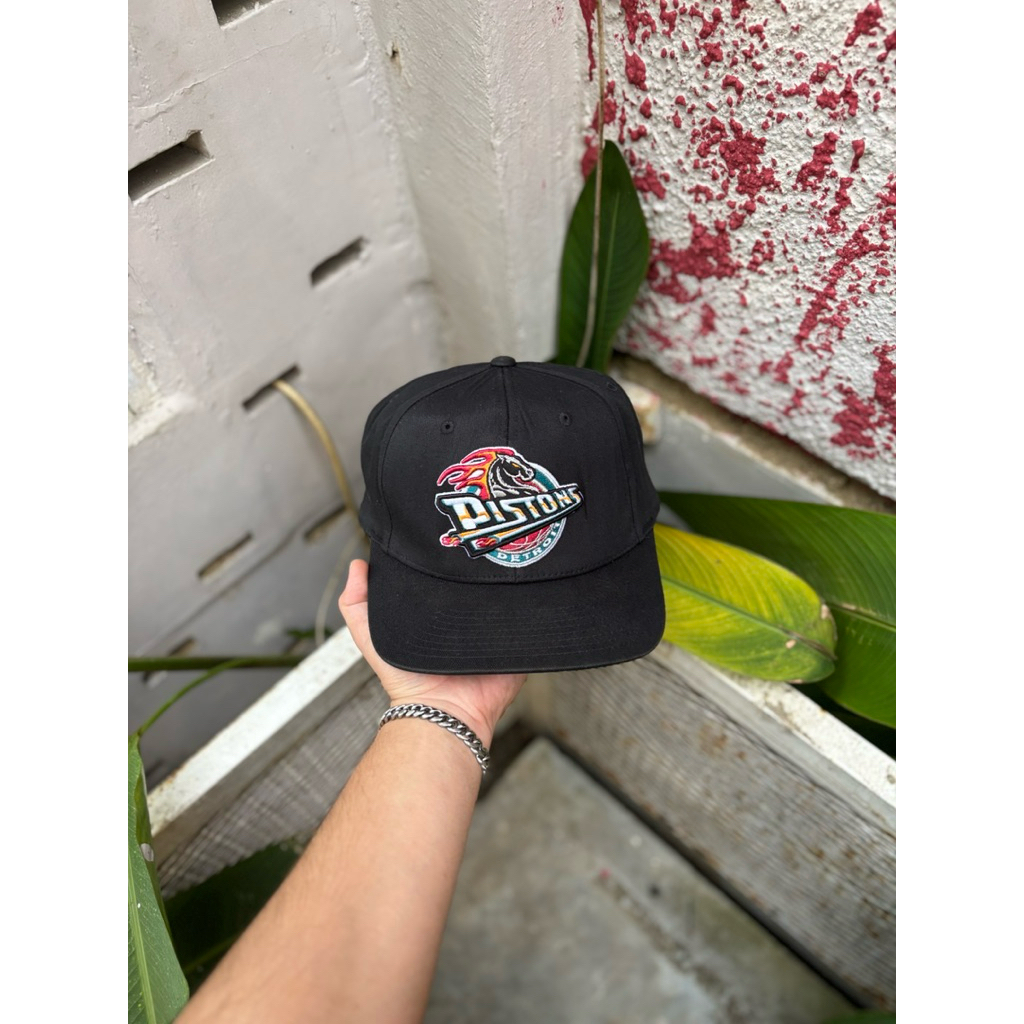 หมวก Snapback ลูกสูบ NBA Mitchell Ness Detroit