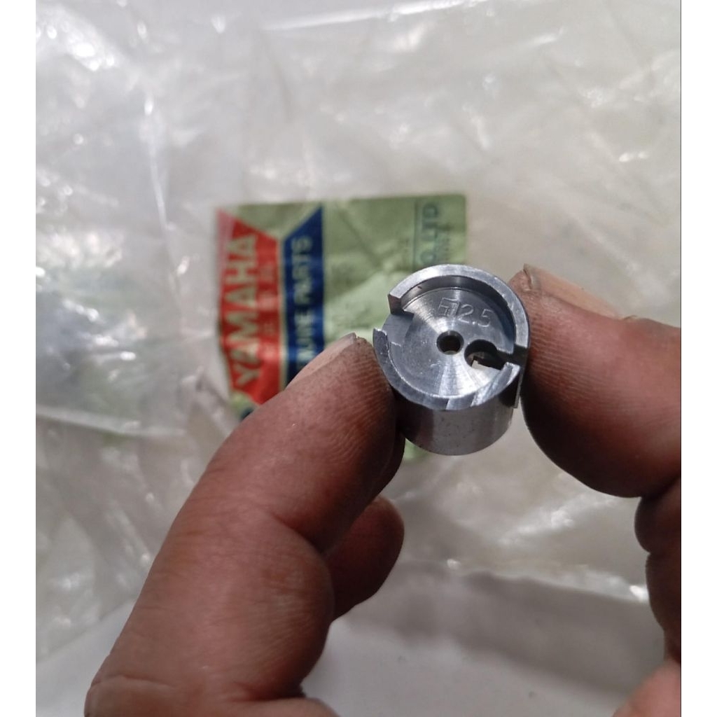 คาร์บูเรเตอร์ Skep yamaha u5 u7 u7e v70 v75 v80 ของแท้จากญี่ปุ่น