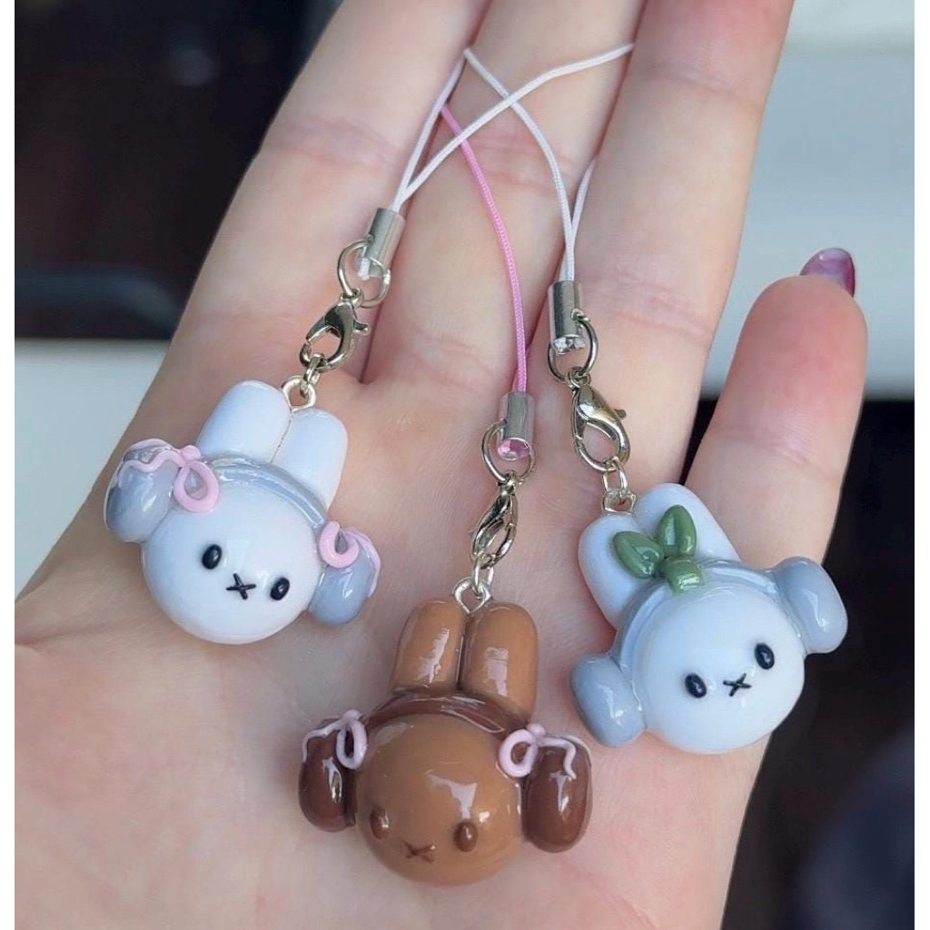 พวงกุญแจหูฟัง Miffy // เครื่องราง Miffy
