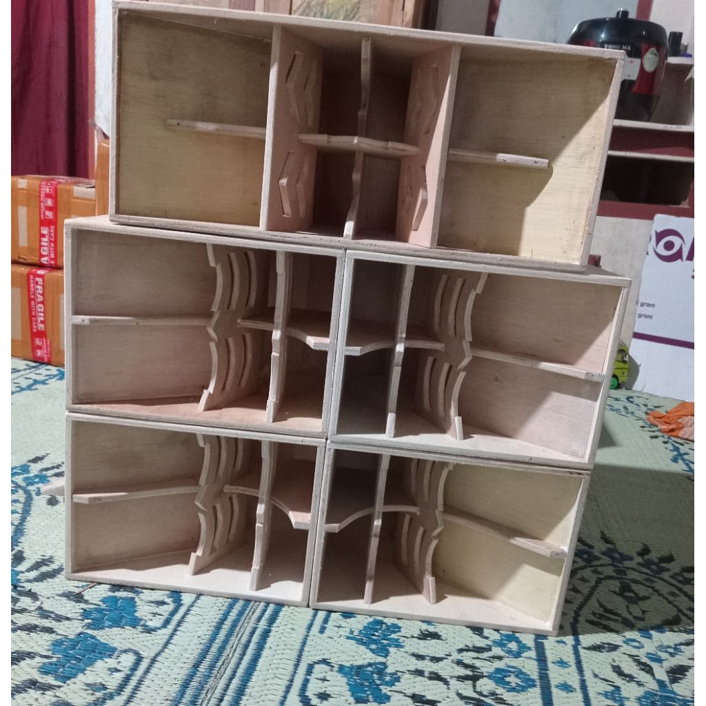 MINIATURE กล่องเสียง F1 4.5 และ 6 นิ้ว DOUBLE SINGLE SMOOTH PLYWOOD MATERIAL 9 ไมล์