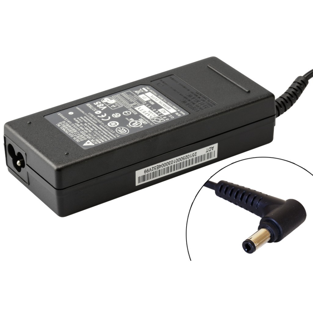 Toshiba Satellite P740 P740 P740D P745 P745D P775 19V - 4.74A 5.5x2.5 มม. 90W อะแดปเตอร์ชาร์จ