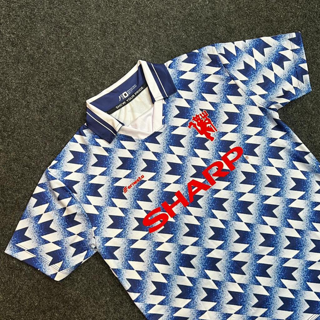 เสื้อแข่งย้อนยุค เสื้อแข่งวินเทจ MAN UNITED FANTASY EDITION