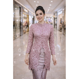 Kebaya fukuro/kebaya modren/kebaya wisuda/kebaya pesta/kebaya lamaran/kebaya murah/kebaya terkini/kebaya rekomen/atasan kebaya/stelan kebaya/kebaya promo/kebaya jacquard/kebaya embose