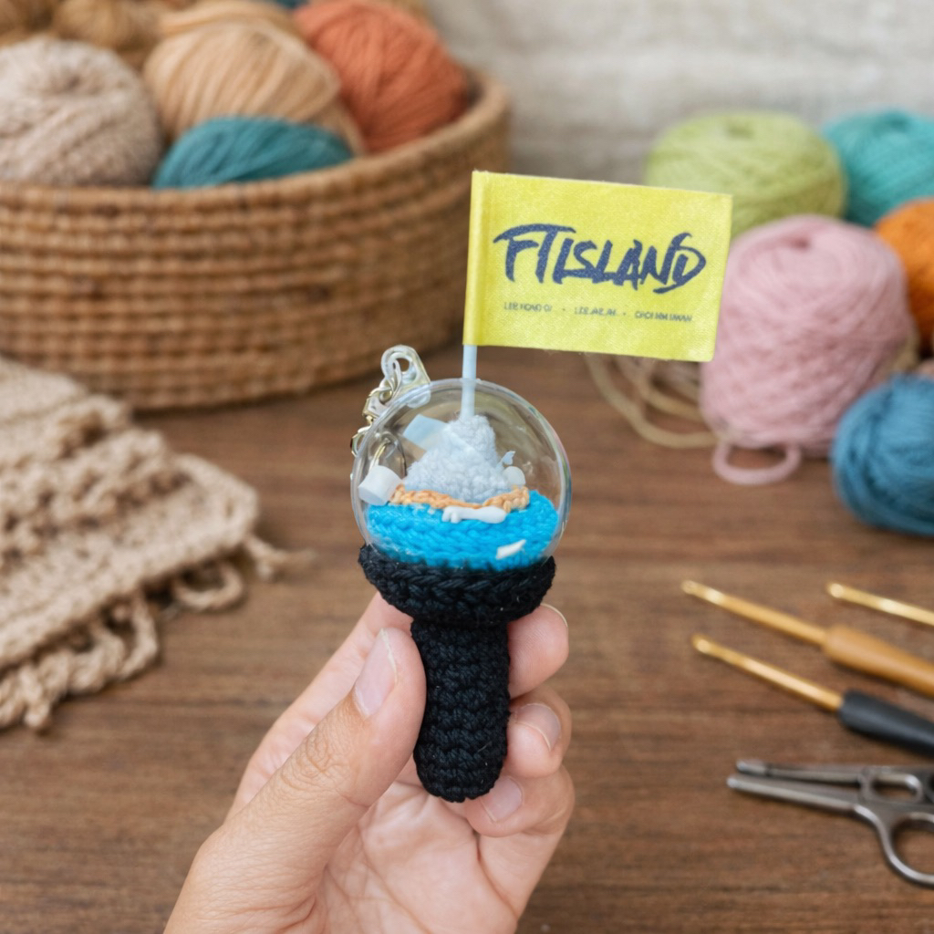 [PO] แท่งไฟถัก / Amigurumi FTISLAND