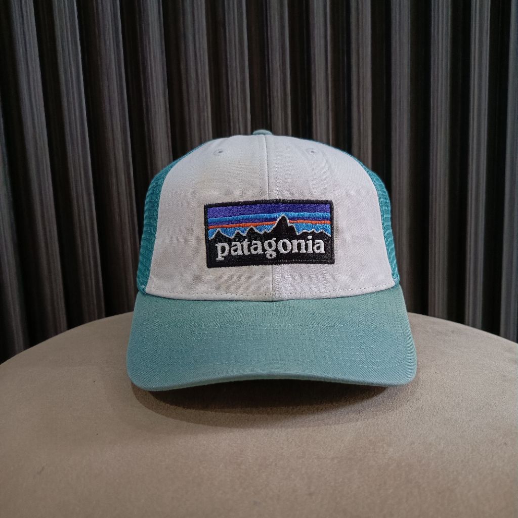 หมวก Patagonia Mesh Trucker