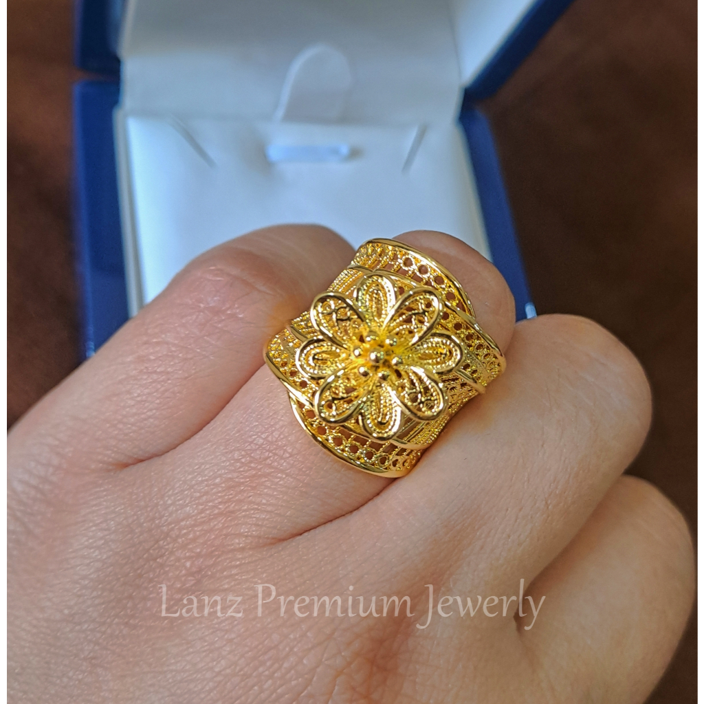 แหวนหรู Kendari Franka Titanium Gold 22K